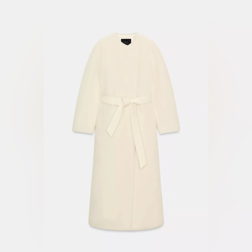 Zara Woman Collection - Limited Edition Faux Fur Coat in Cream.